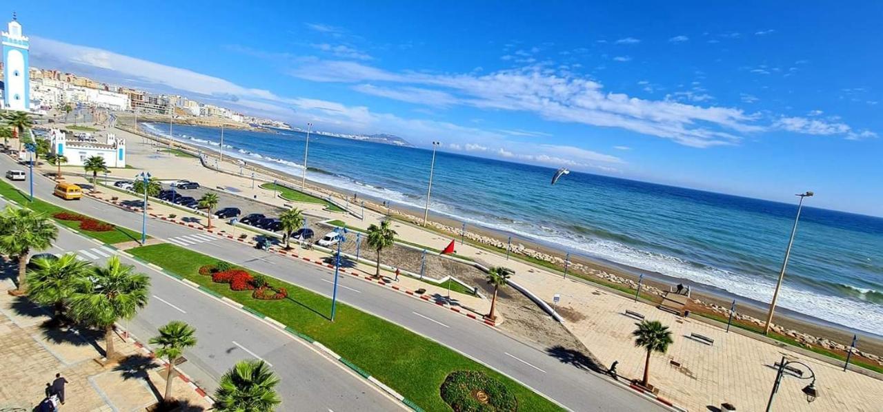 Hotel La Corniche Fnideq Bagian luar foto