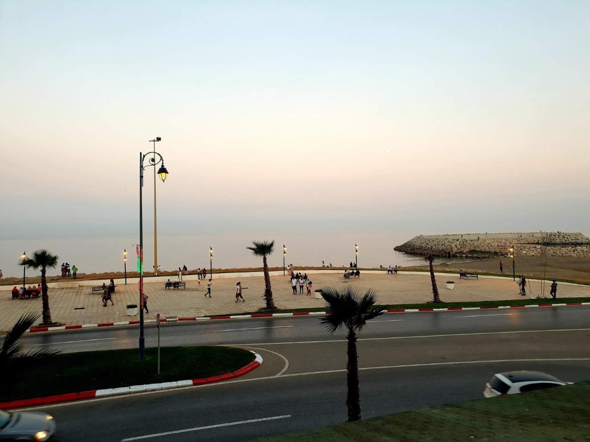 Hotel La Corniche Fnideq Bagian luar foto